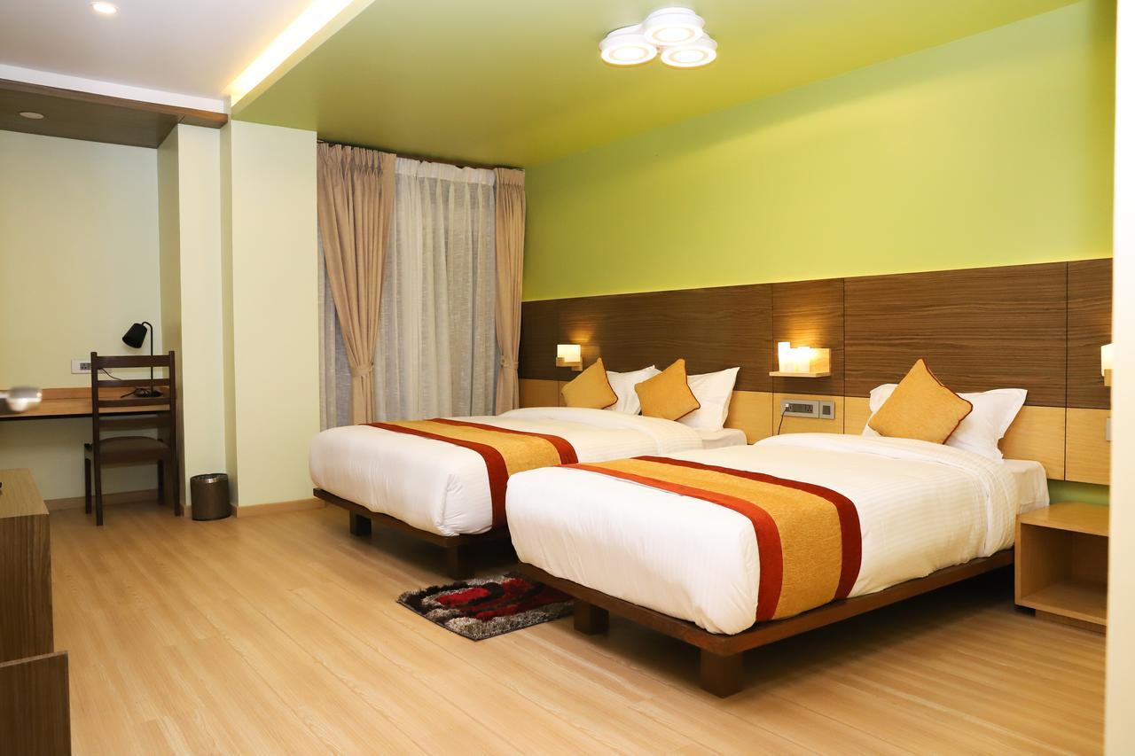 Retro Hotel And Spa Kathmandu Exterior foto